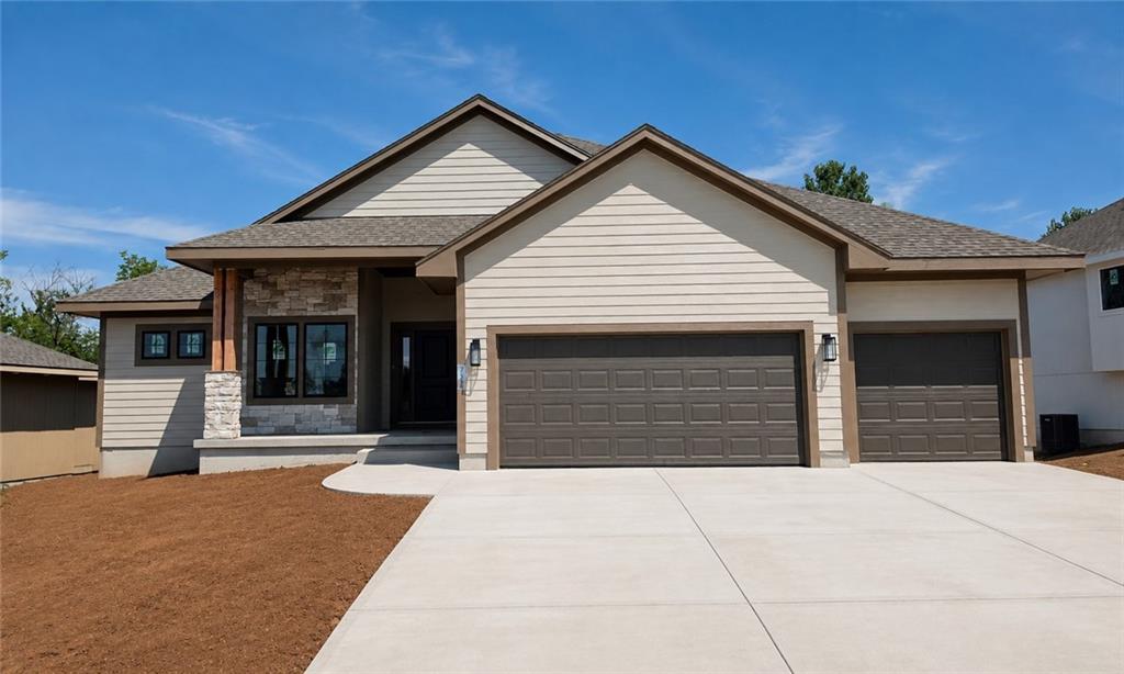 Listing Photo MLS #HMS2633555