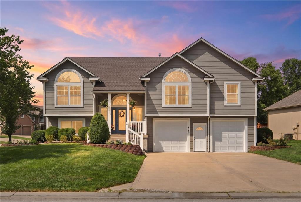 Listing Photo MLS #HMS2633812