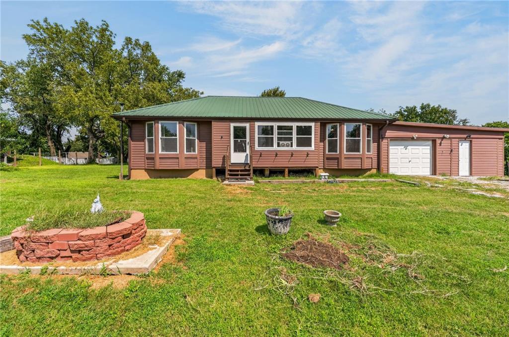 Listing Photo MLS #HMS2634559