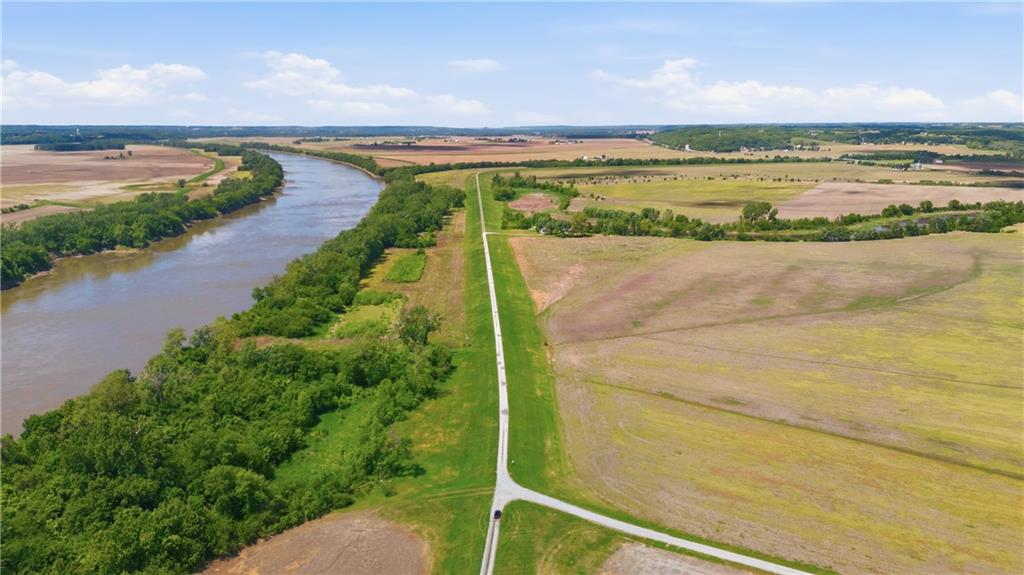 Listing Photo MLS #HMS2635426