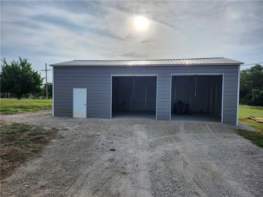 Listing Photo MLS #HMS2637036