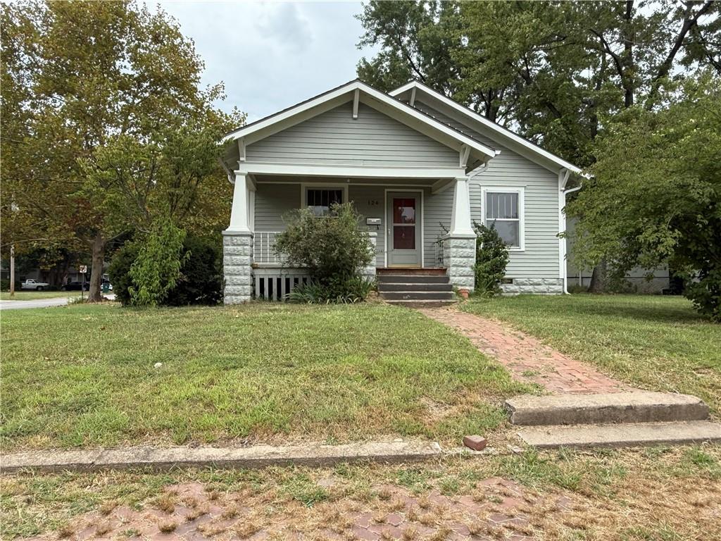 Listing Photo MLS #HMS2637557