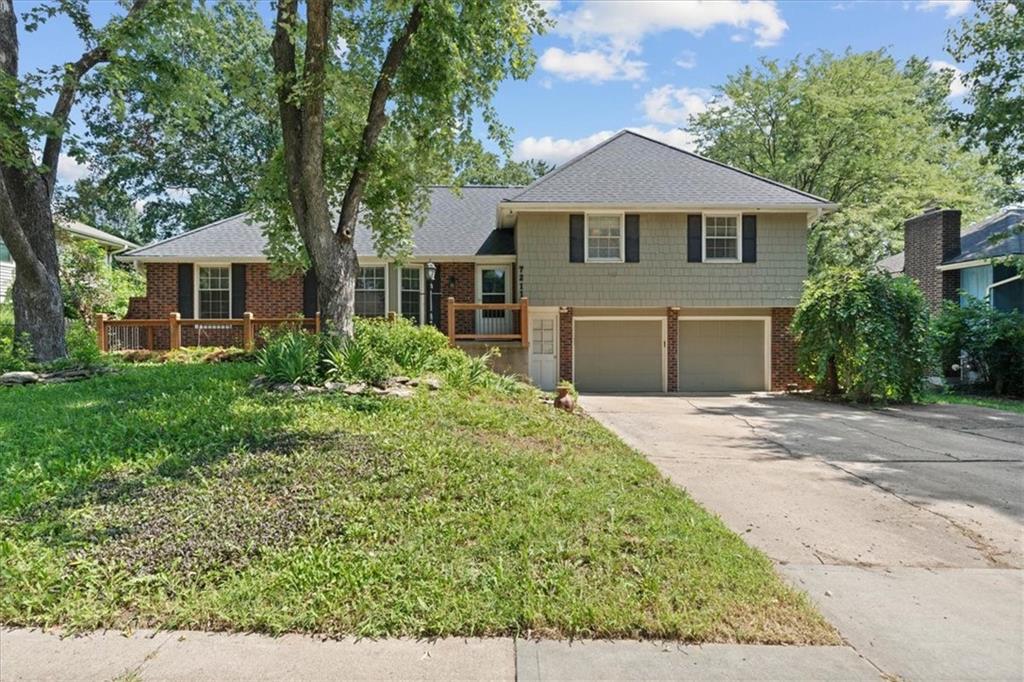 Listing Photo MLS #HMS2638113