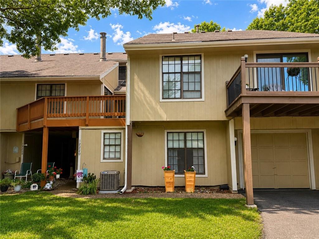 Listing Photo MLS #HMS2638123