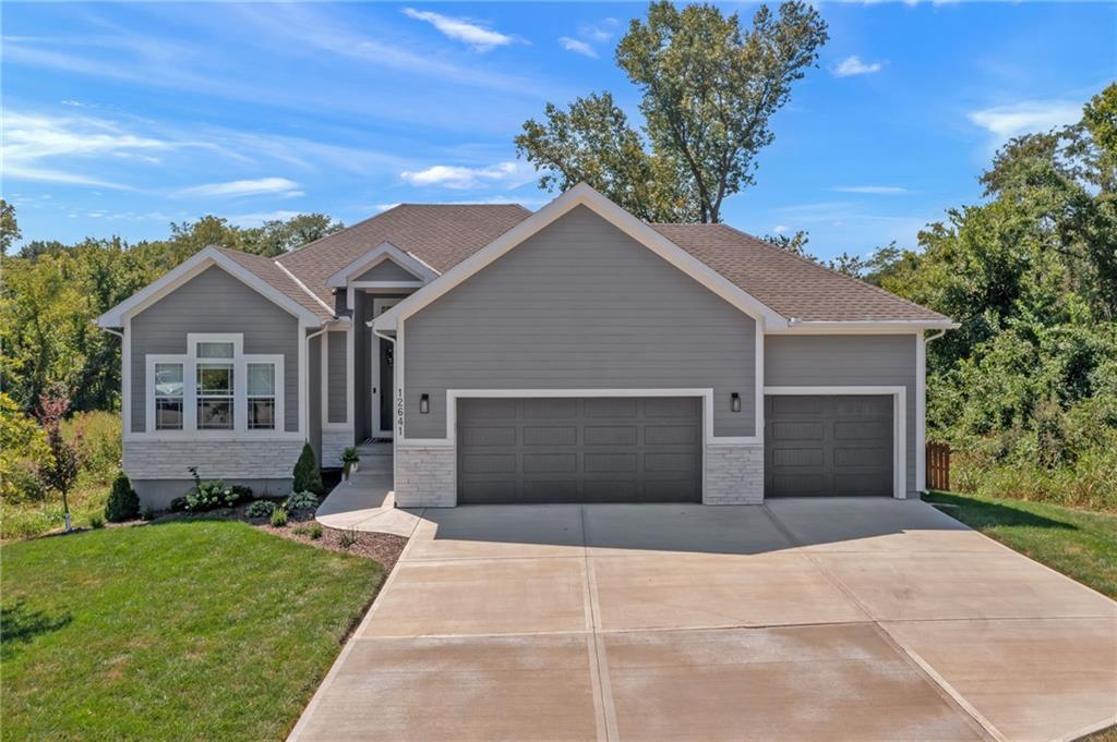 Listing Photo MLS #HMS2638499