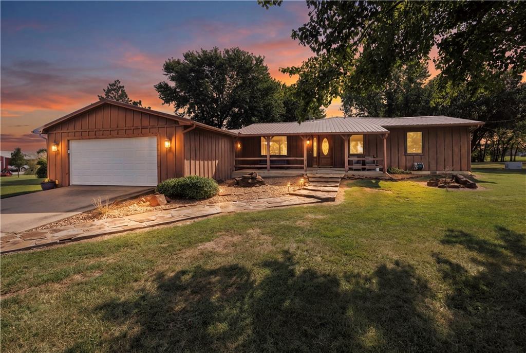 Listing Photo MLS #HMS2638538