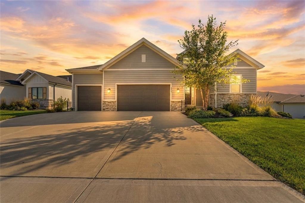 Listing Photo MLS #HMS2638609