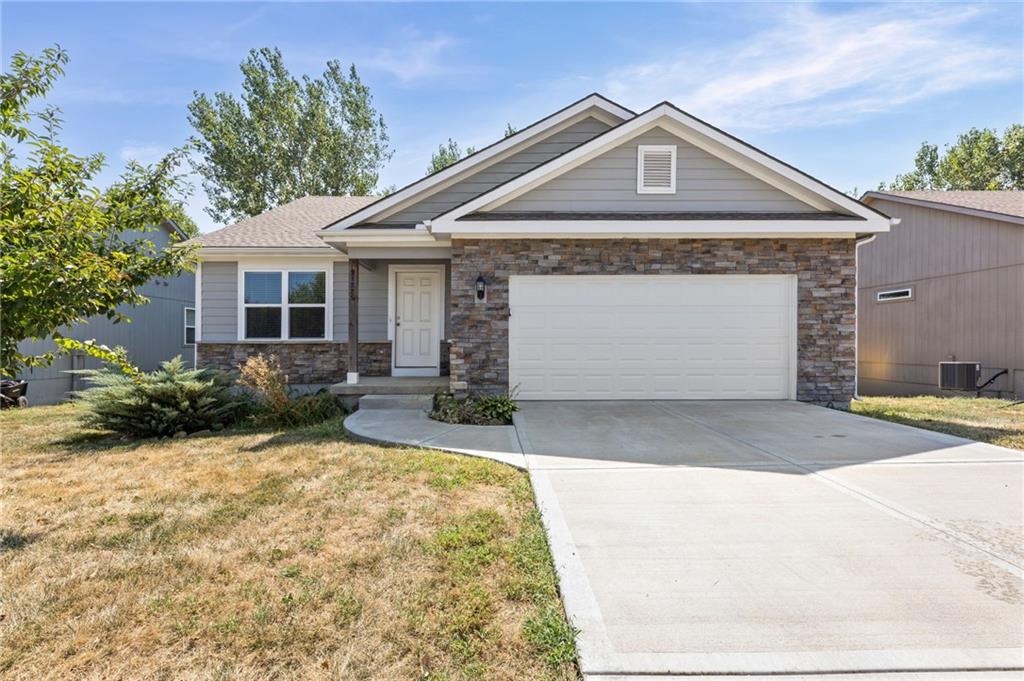 Listing Photo MLS #HMS2638697