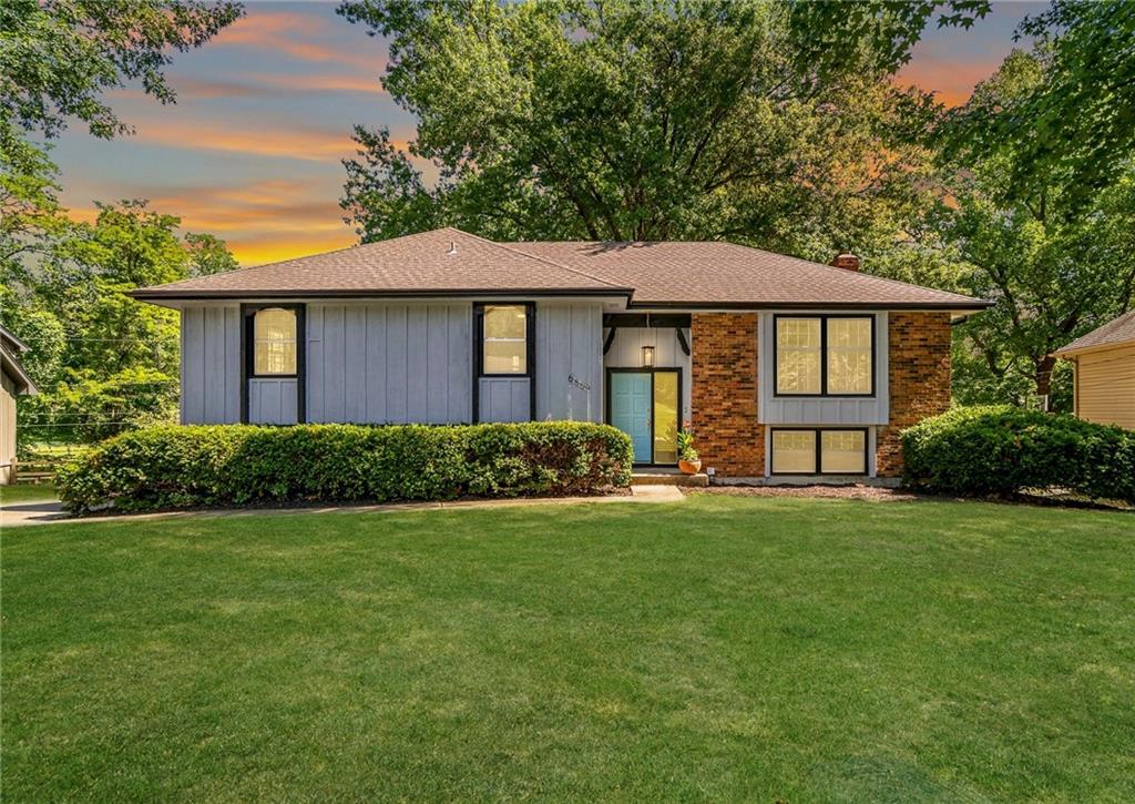 Listing Photo MLS #HMS2638956