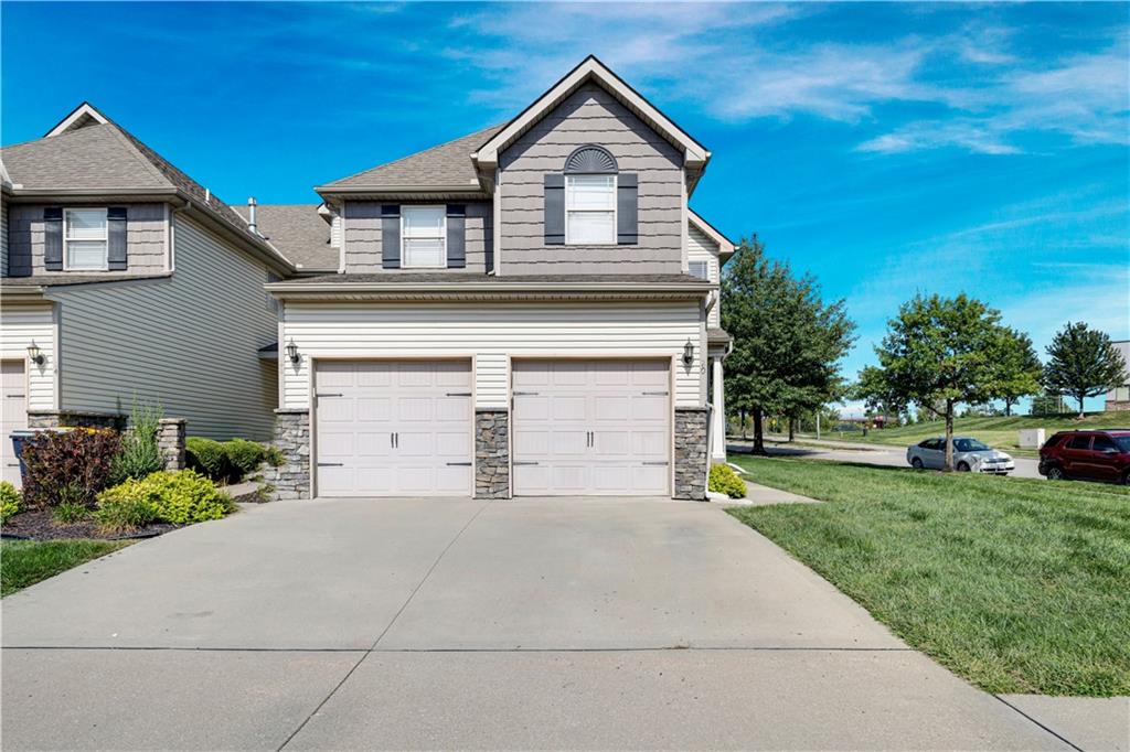 Listing Photo MLS #HMS2639091