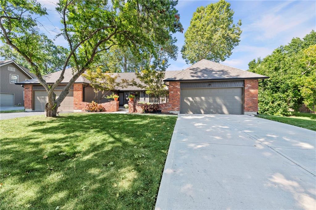 Listing Photo MLS #HMS2639255
