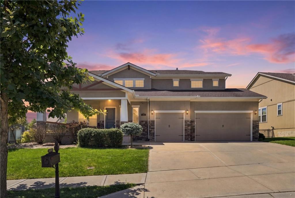Listing Photo MLS #HMS2639285