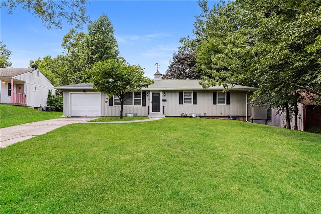 Listing Photo MLS #HMS2639425