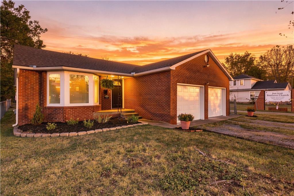 Listing Photo MLS #HMS2639667