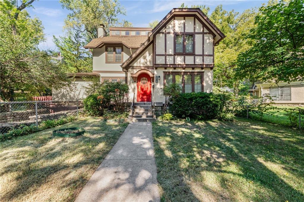 Listing Photo MLS #HMS2639885
