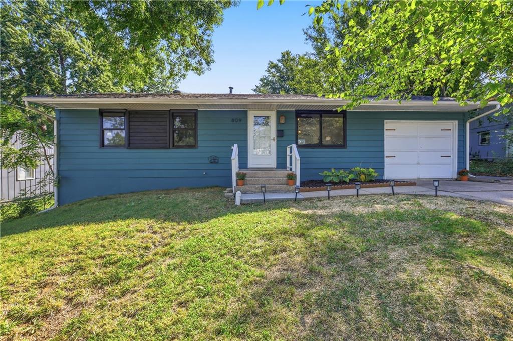 Listing Photo MLS #HMS2640262