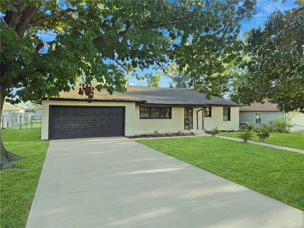 Listing Photo MLS #HMS2640532