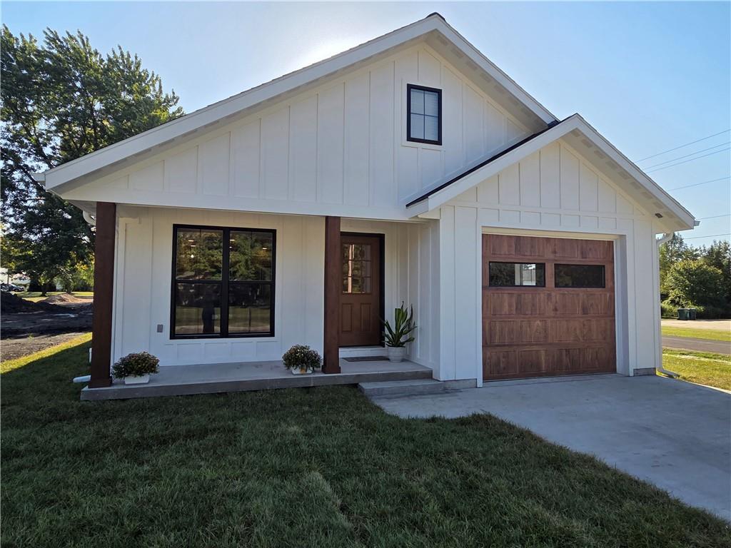 Listing Photo MLS #HMS2640631