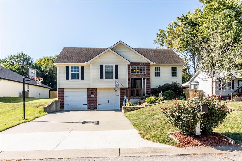 Listing Photo MLS #HMS2640698