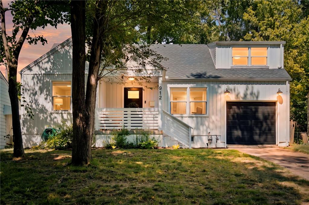 Listing Photo MLS #HMS2640946