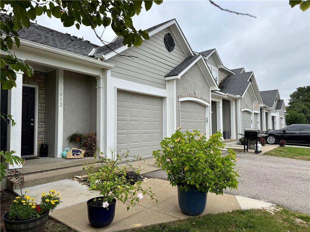 Listing Photo MLS #HMS2642885