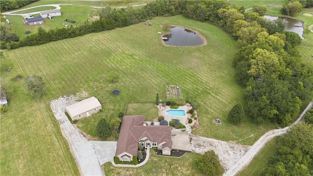 Listing Photo MLS #HMS2643588