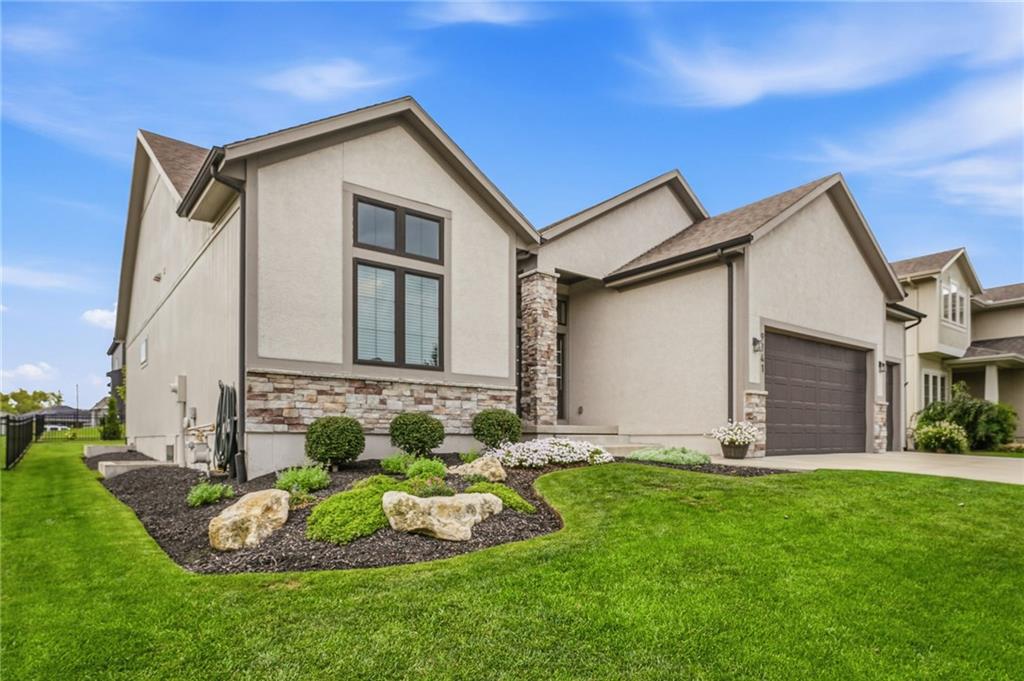 Listing Photo MLS #HMS2644401