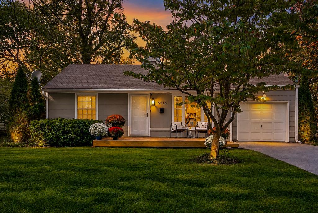 Listing Photo MLS #HMS2644545