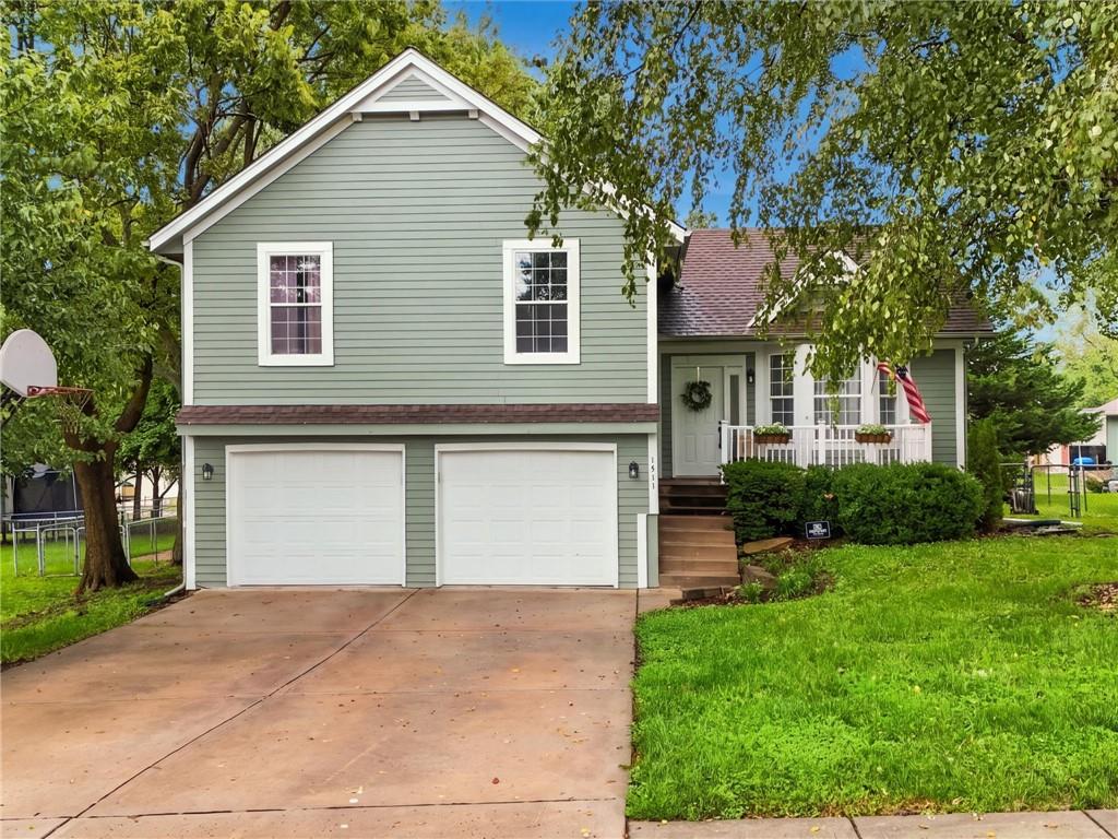 Listing Photo MLS #HMS2644626