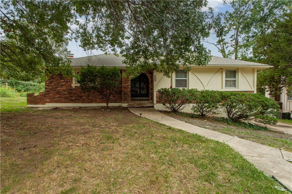 Listing Photo MLS #HMS2644757