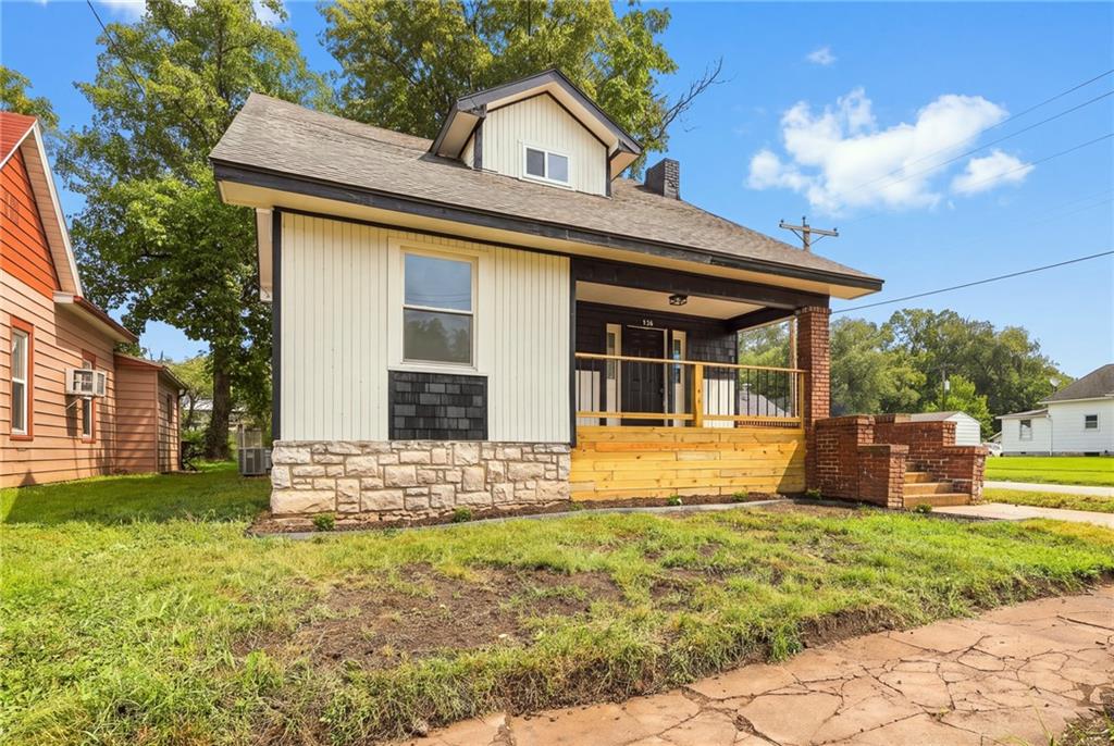 Listing Photo MLS #HMS2644816