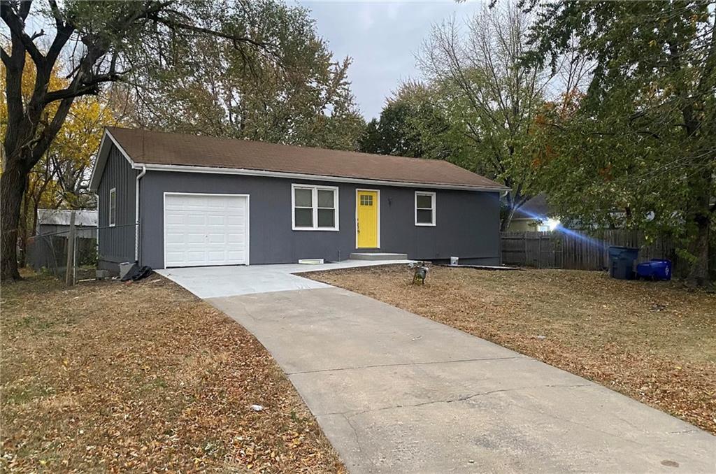Listing Photo MLS #HMS2645077