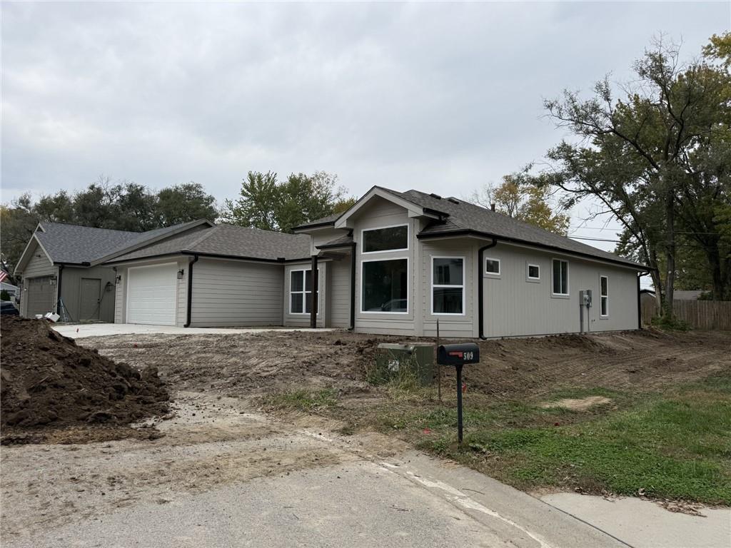 Listing Photo MLS #HMS2646363