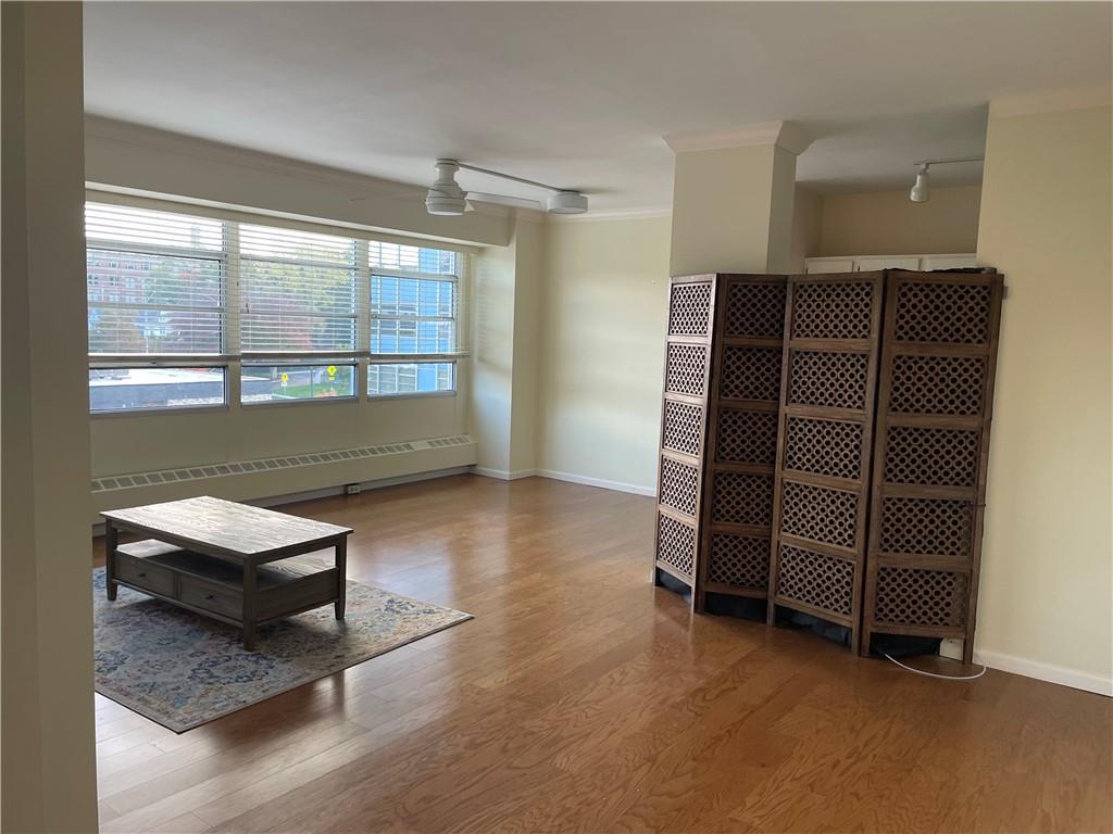 Listing Photo MLS #HMS2647001