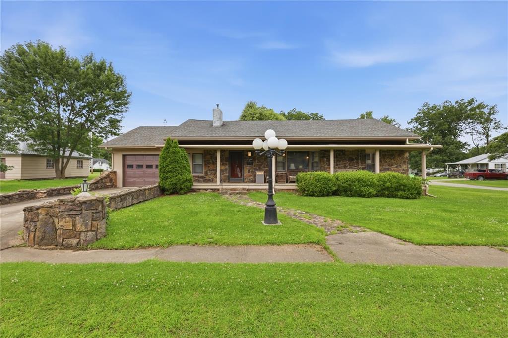 Listing Photo MLS #HMS2647094