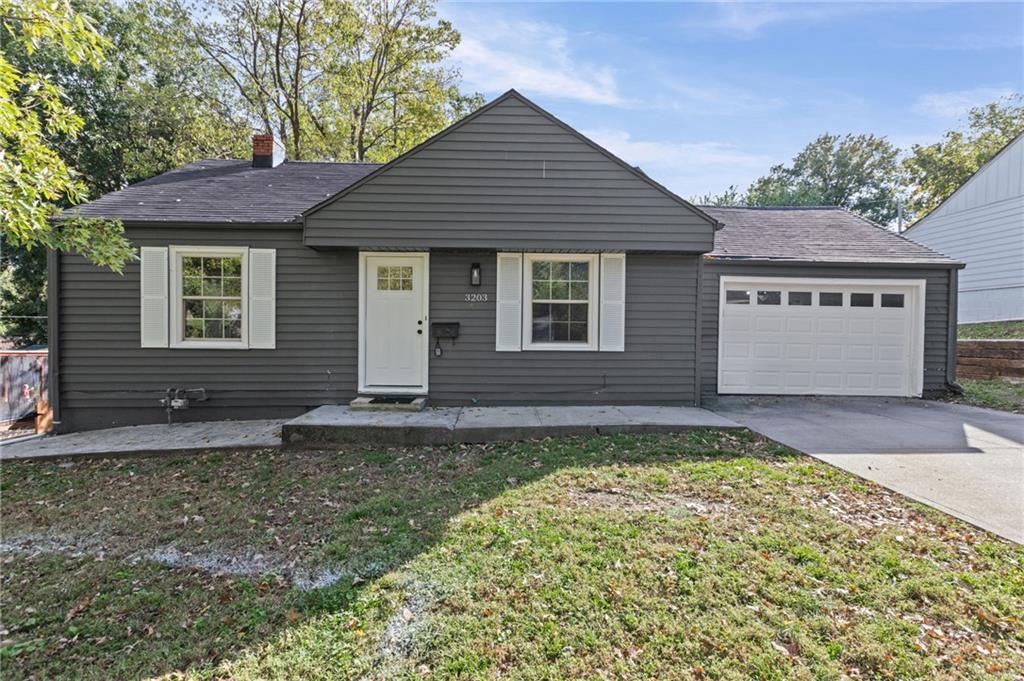 Listing Photo MLS #HMS2648623