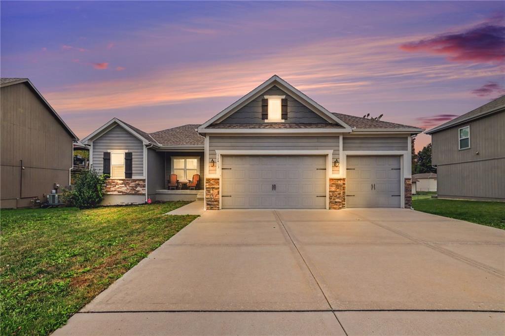 Listing Photo MLS #HMS2649455